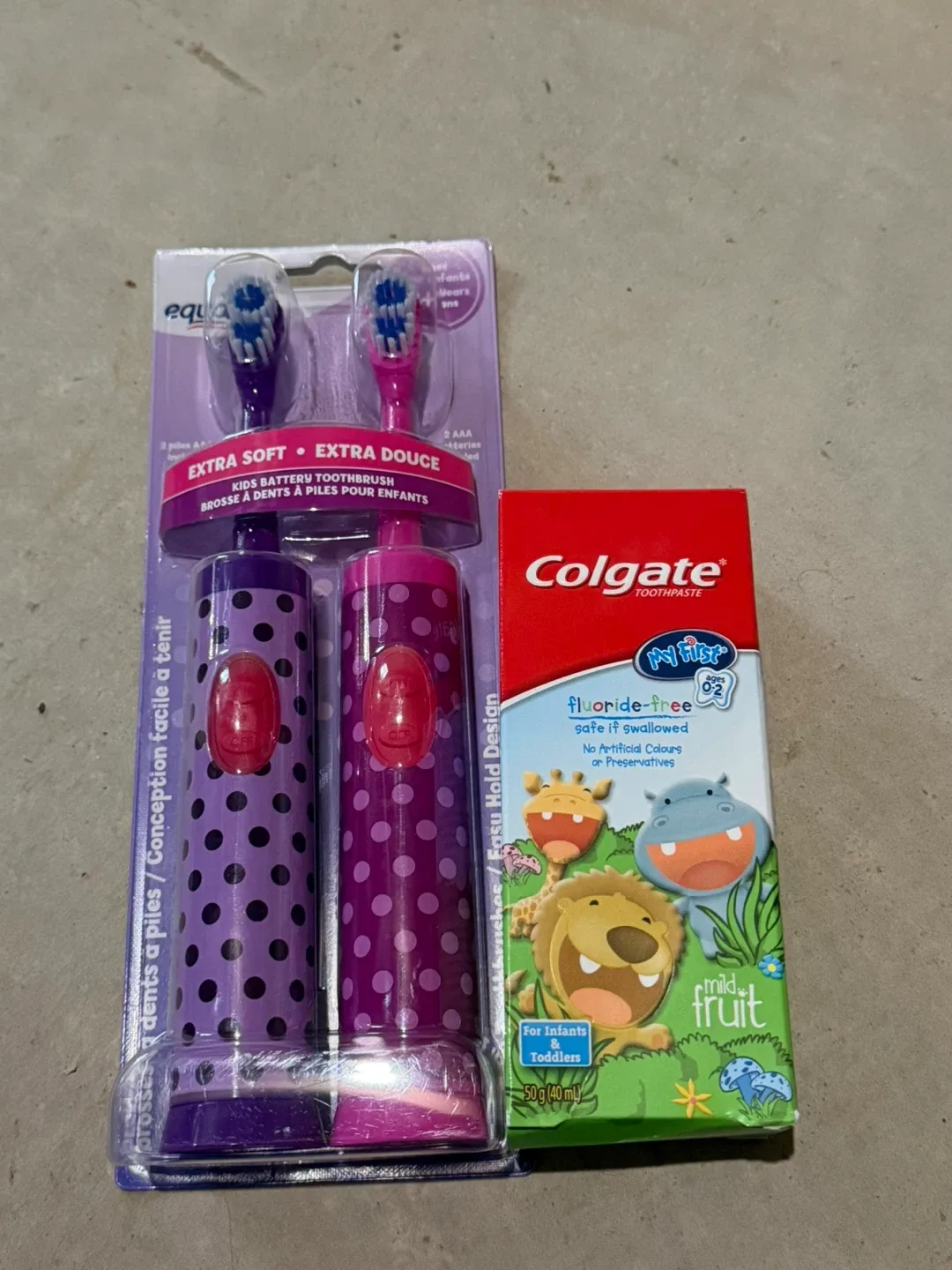 Equate Kids Battery Toothbrush (2‑pack) + Colgate Toothbrush image indicator(3)