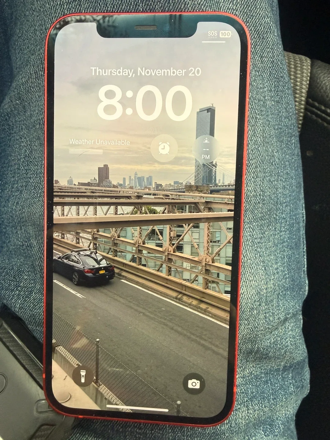 Red iPhone 12 - 64GB image indicator(2)