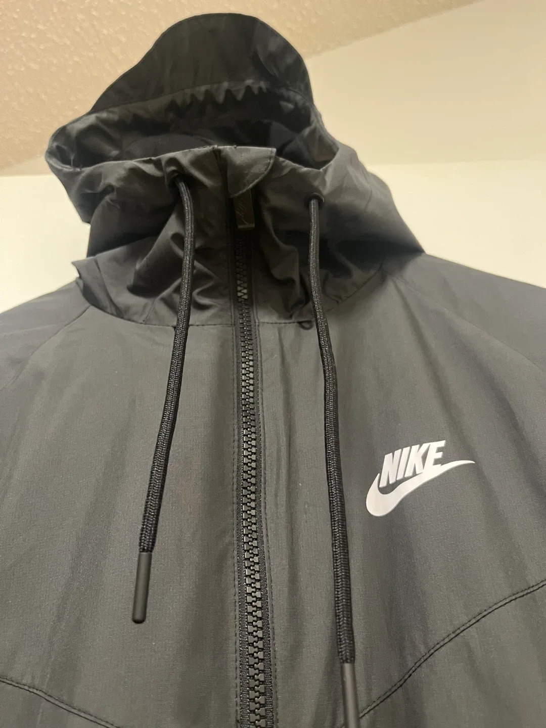 Black waterproof zip up hood, Nike jacket adult small unisex