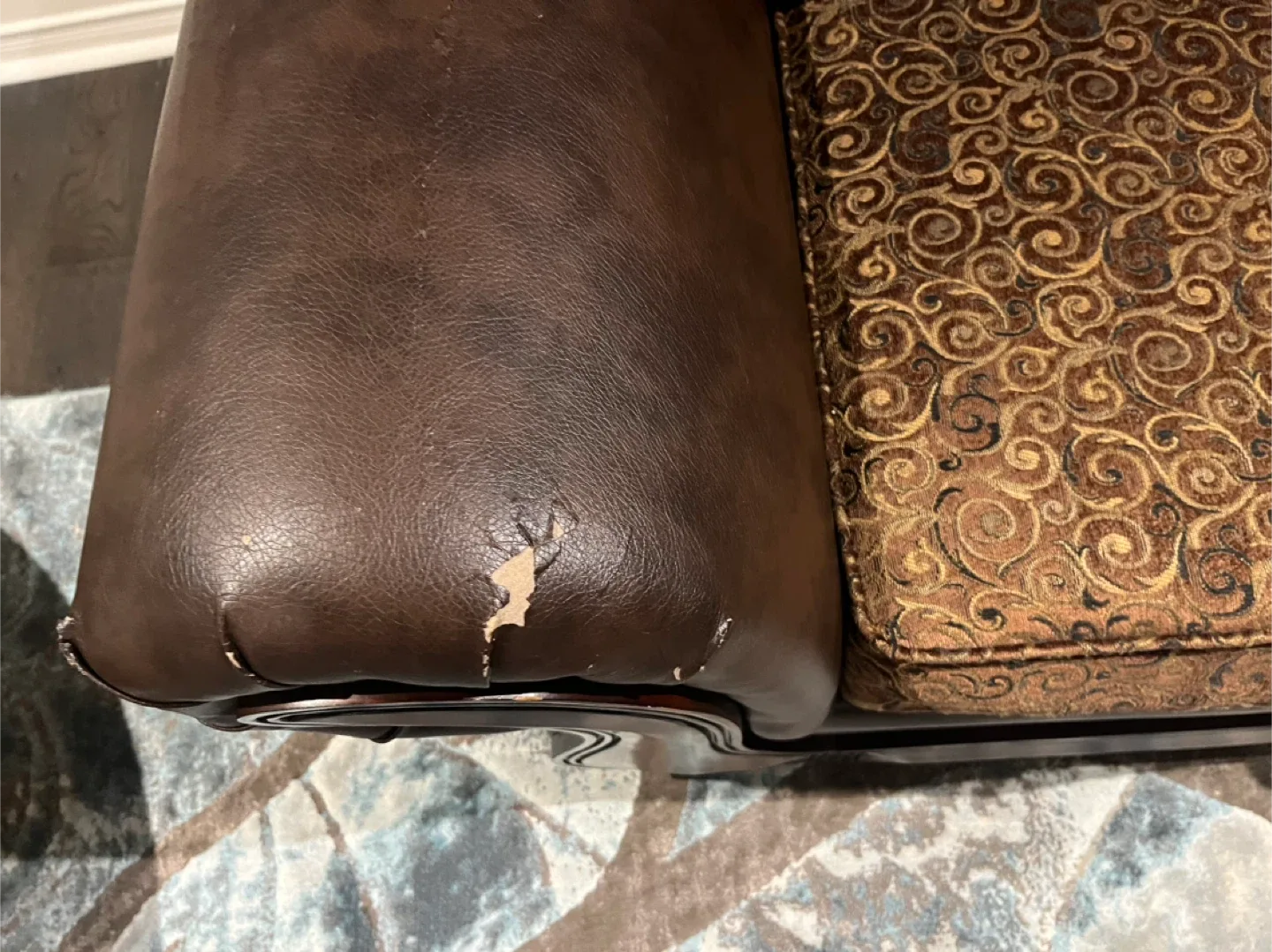 Brown Leather Sofa & Armchair Set image indicator(6)