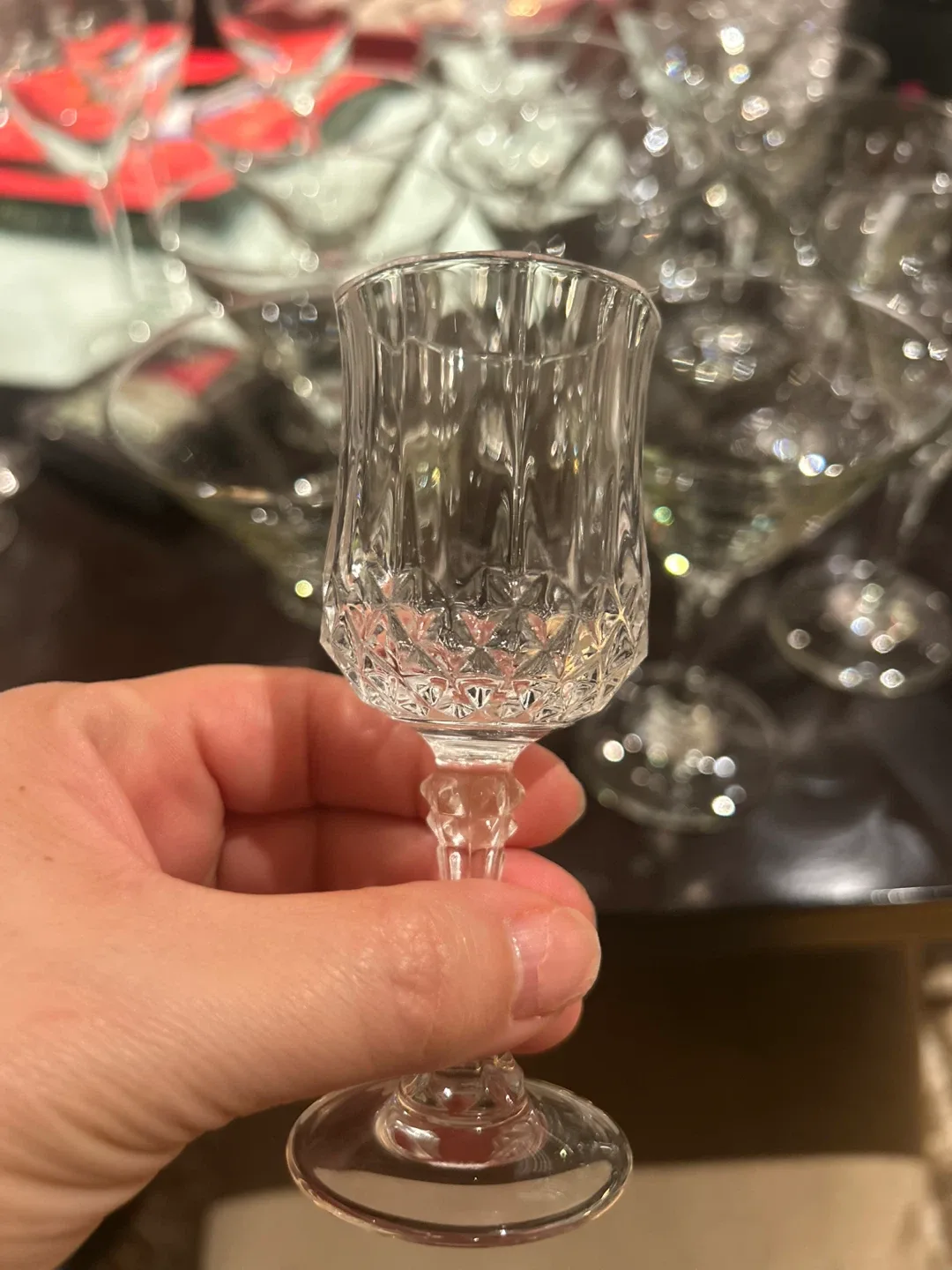 Crystal Wine Glasses image indicator(3)