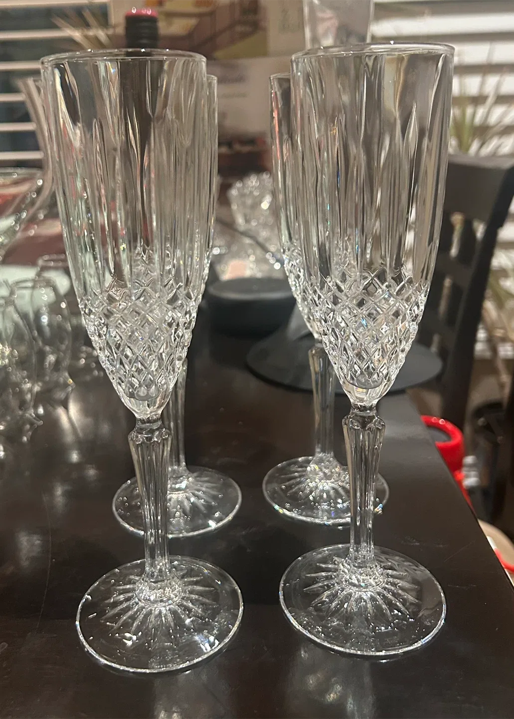 Crystal Wine Glasses image indicator(5)