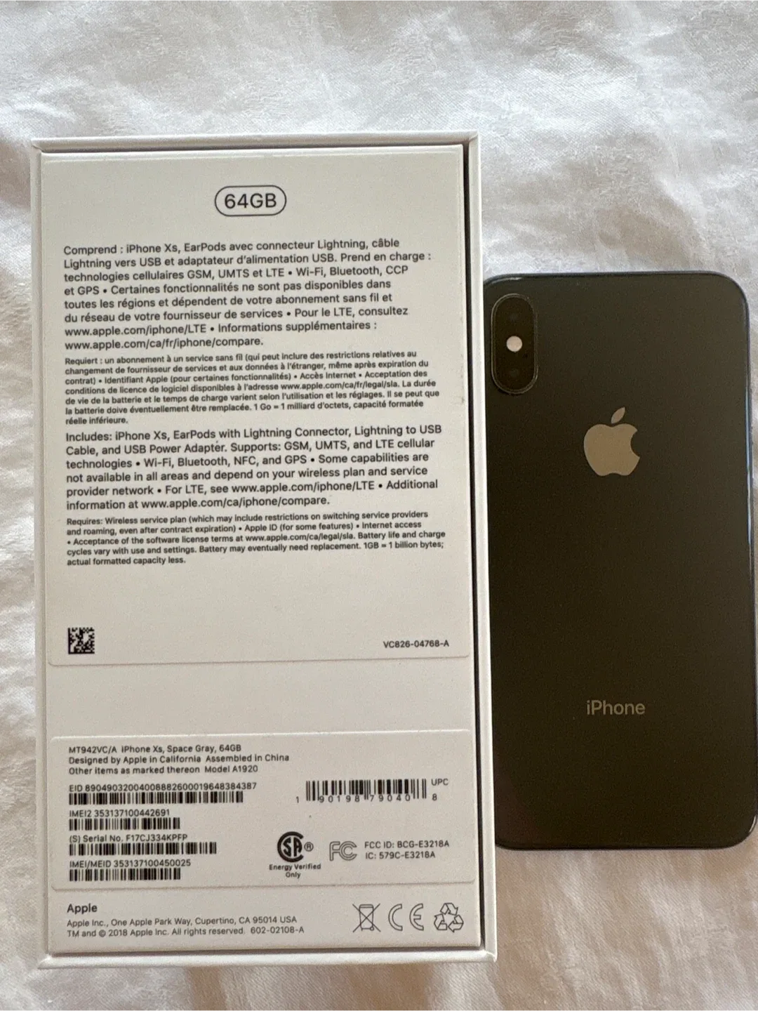 iPhone XS 64GB Space Gray - Like New! image indicator(4)