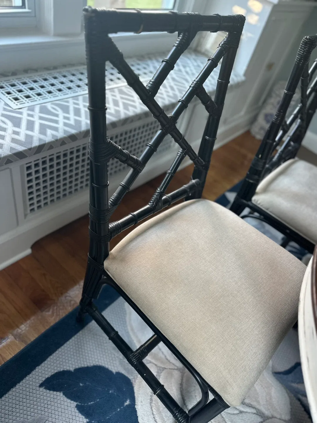 Dining Table with 4 Bamboo Chairs image indicator(3)