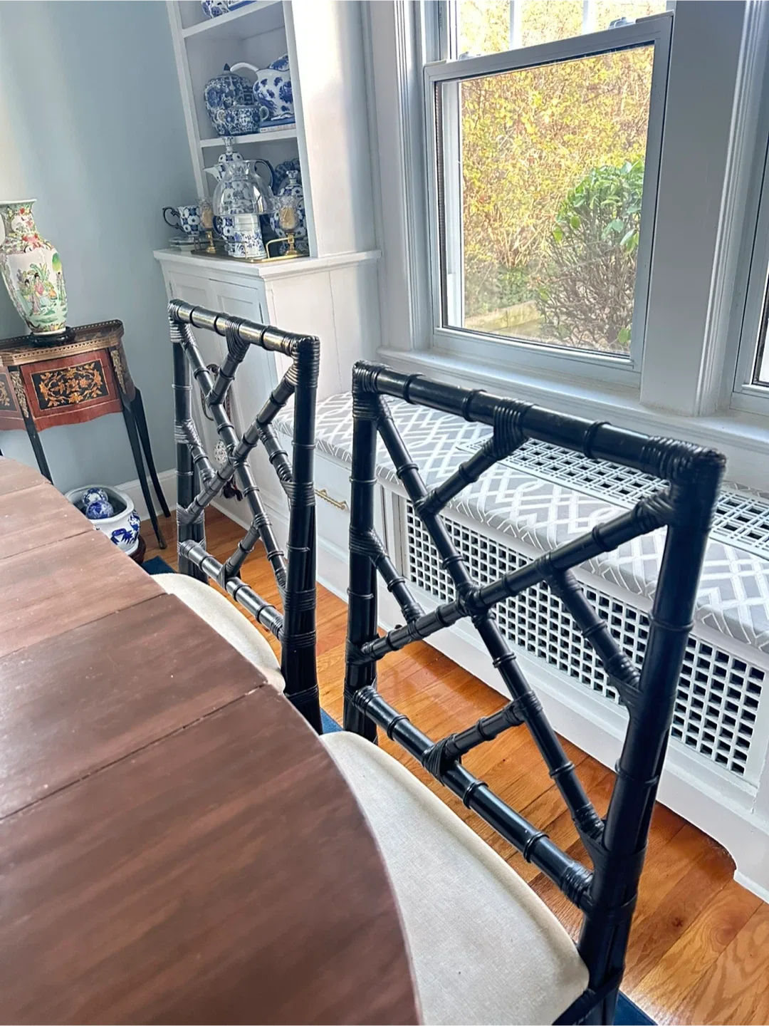 Dining Table with 4 Bamboo Chairs image indicator(4)