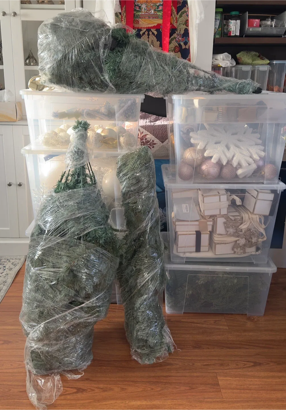 Artificial Christmas Tree with Decorations image indicator(2)