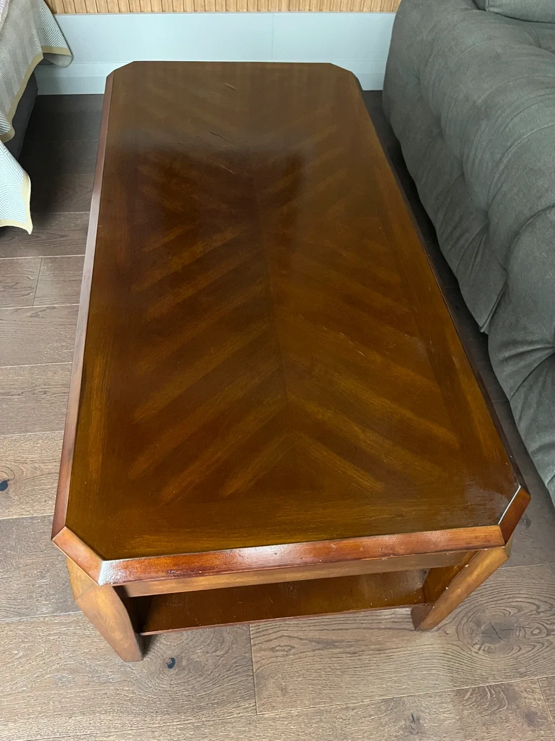 Solid Wood Coffee Table (Lift-Top) & Matching END Table image indicator(4)