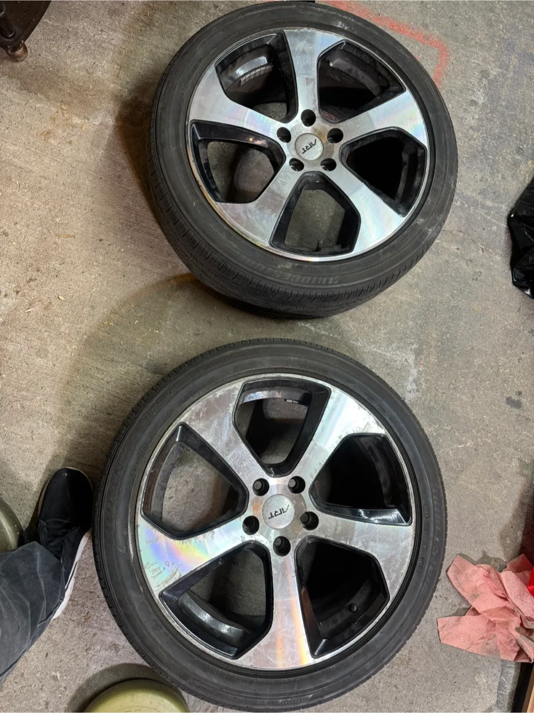 Set of ART Wheels (Tire Free) 235/45R18