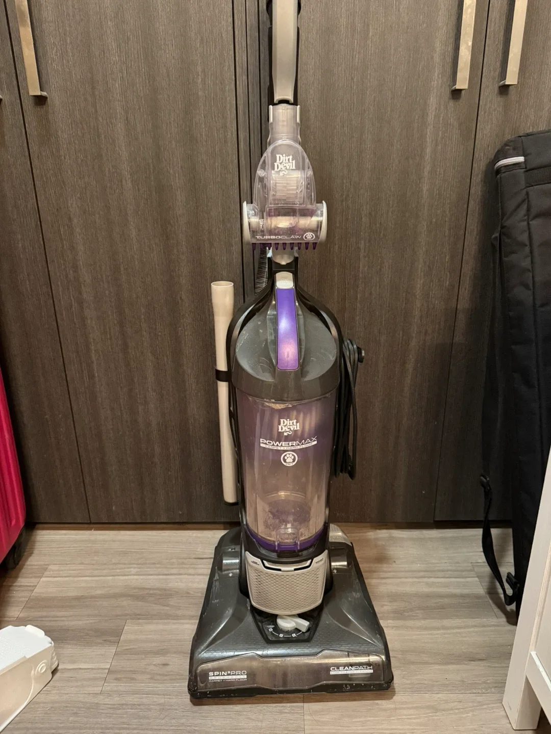 Dirt Devil Powermax SpinPro Vacuum