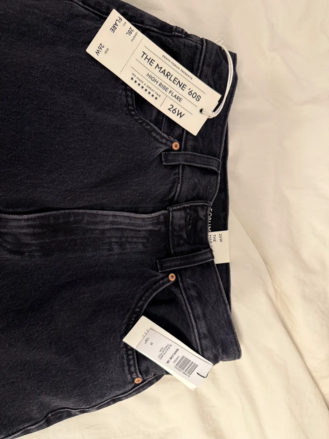 Aritzia-Denim Forum The Marlene 60s High Rise Flare Jeans - 26W image indicator(3)