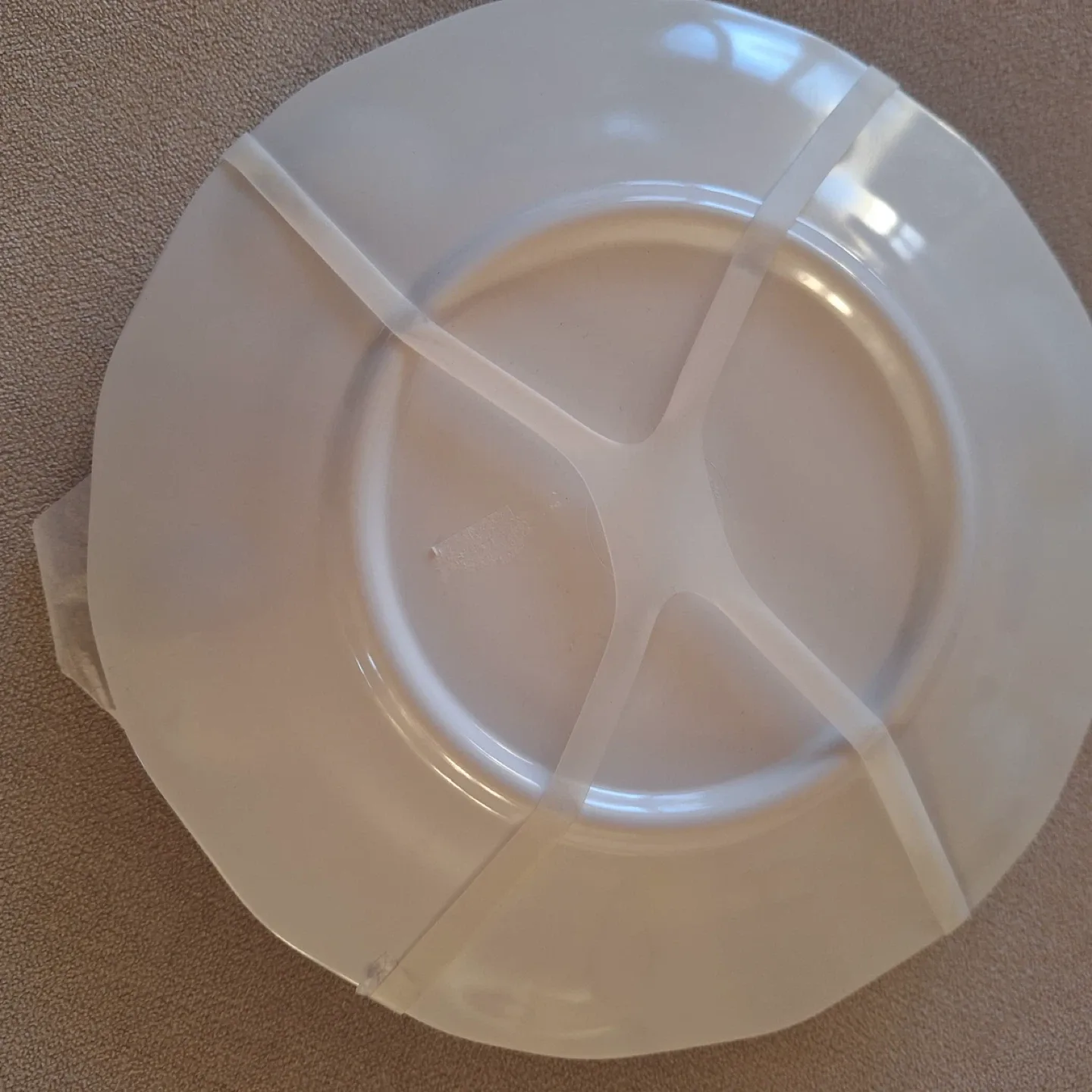 Well Dressed Home Melamine Set of 4 Plates - New image indicator(5)