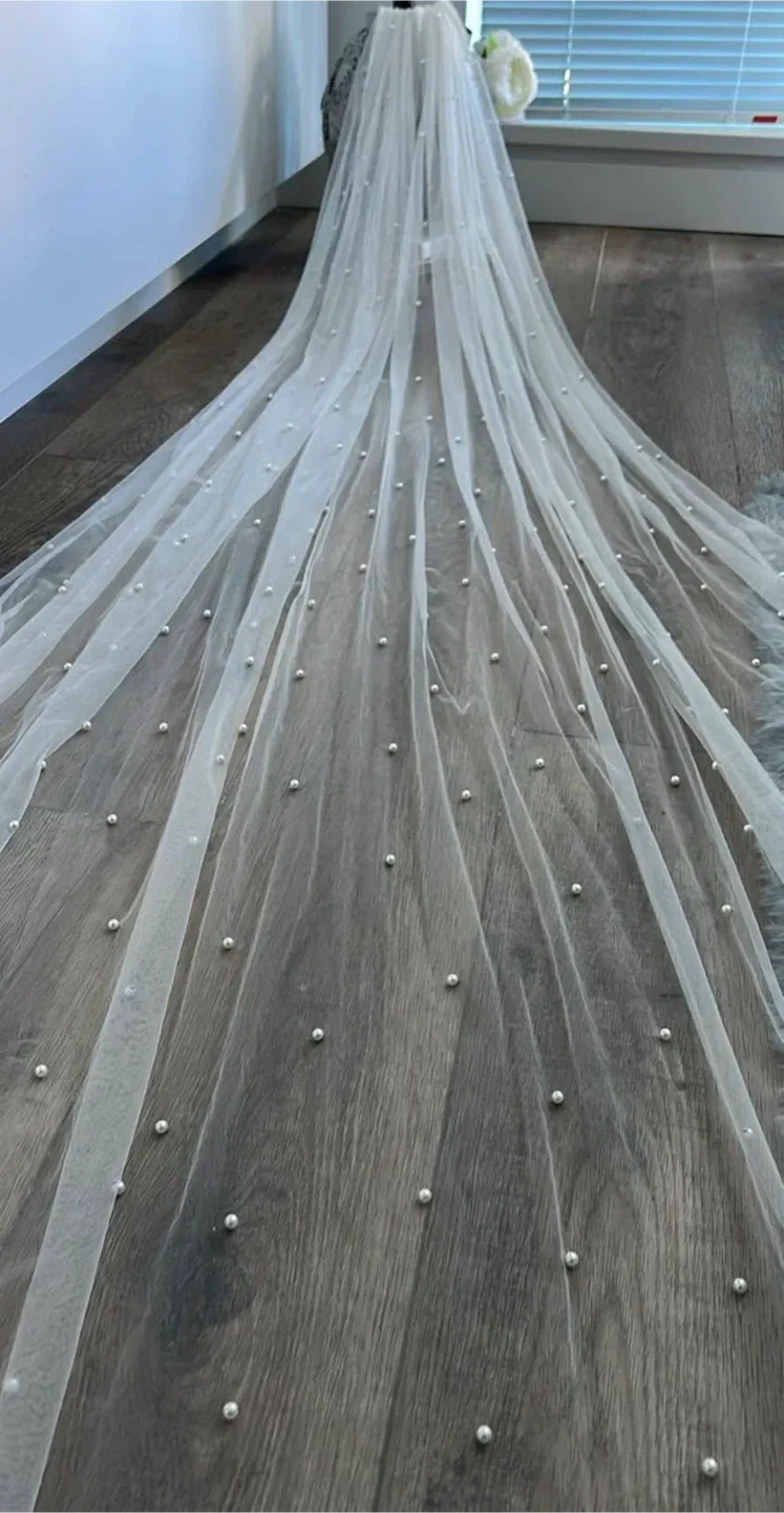 Pearl Embellished Wedding Veil - New image indicator(3)