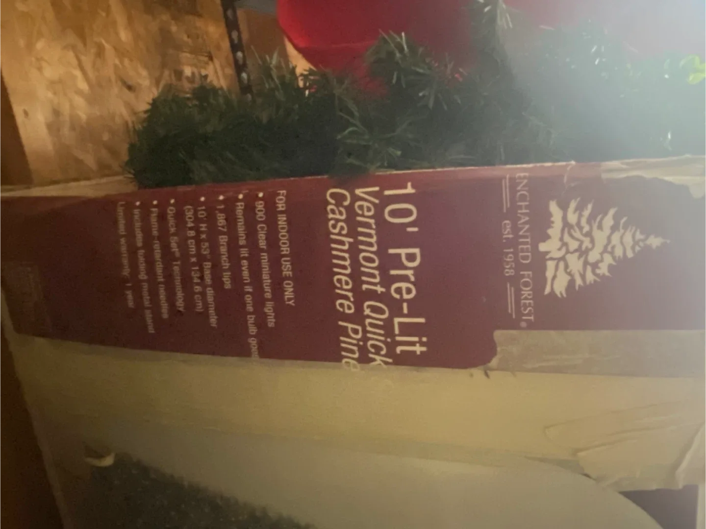 Enchanted Forest 10' Pre-Lit Vermont Cashmere Pine image indicator(3)