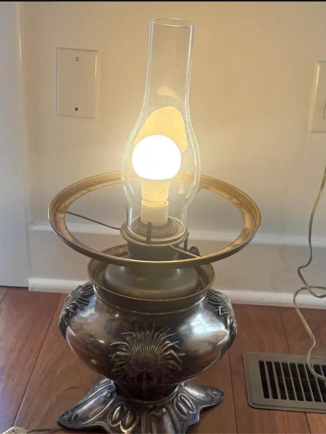Vintage Brass Hurricane Lamp with Hand Painted Glass Shade image indicator(6)