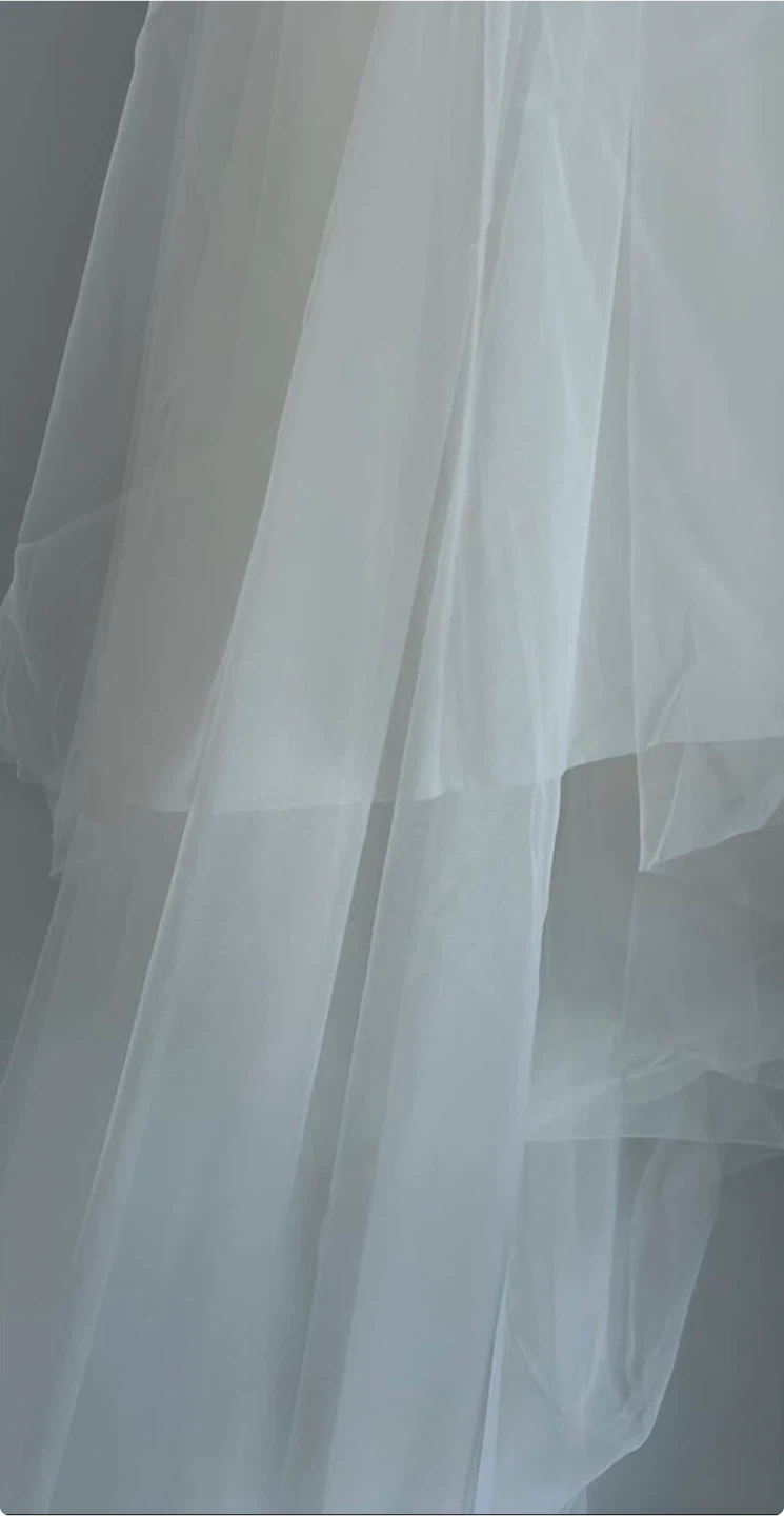 Cathedral blusher Wedding Veil soft white & ivory - photo 3