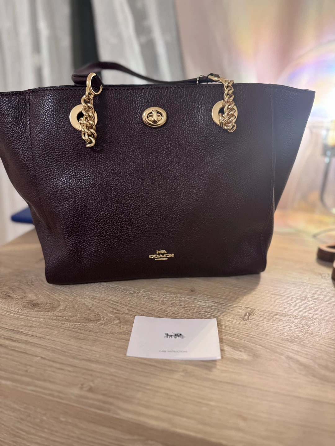 Coach Leather Handbag – Burgundy – Gold Chain