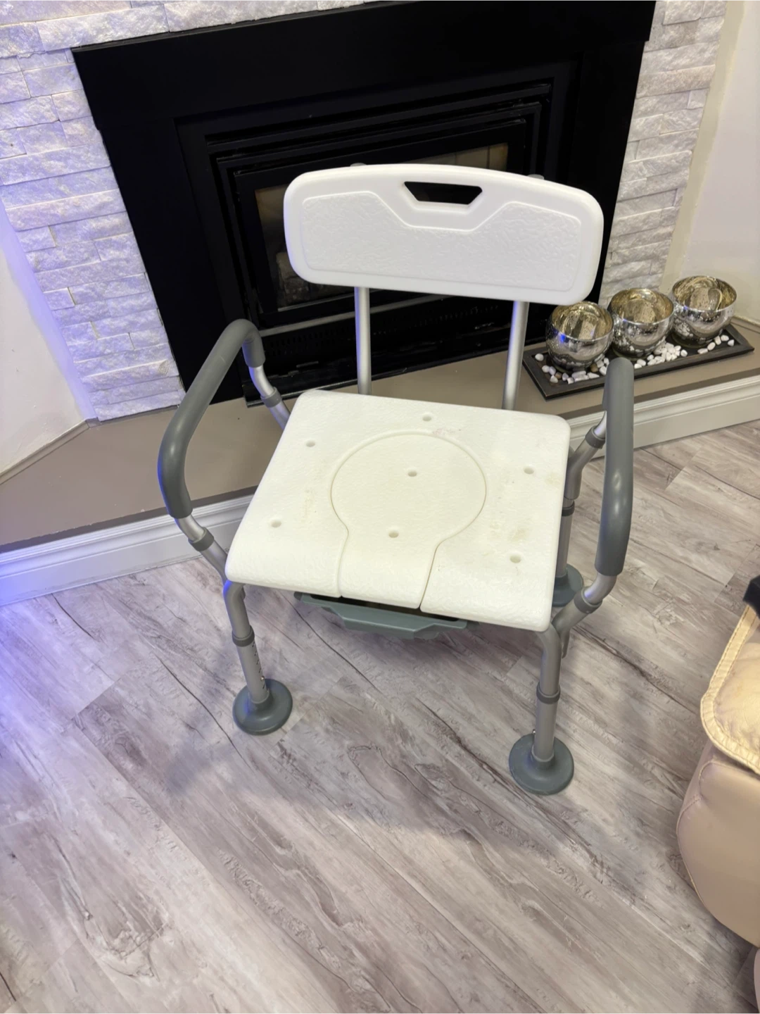 HOMCOM 3-in-1 Shower Chair - photo 2