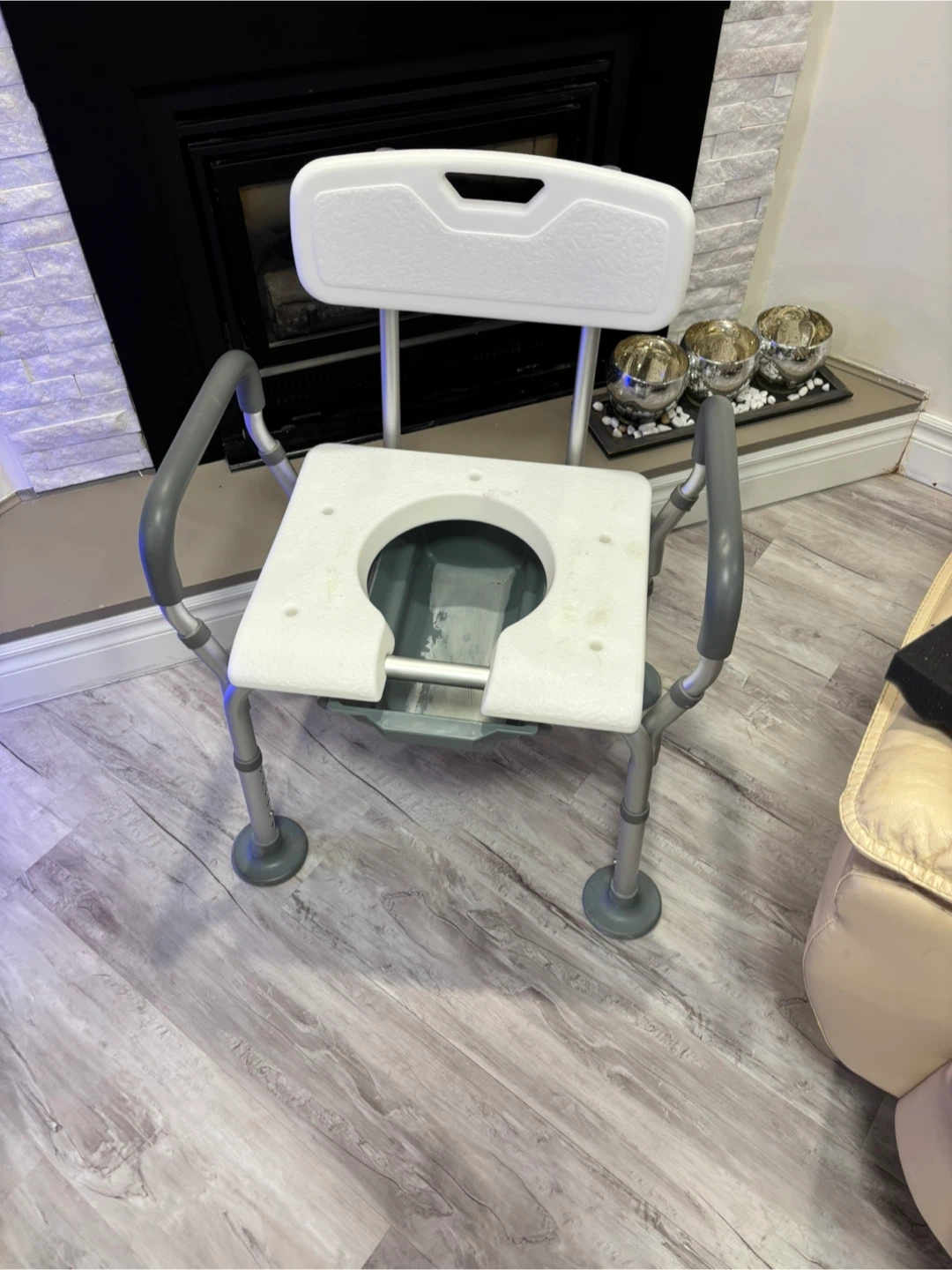HOMCOM 3-in-1 Shower Chair - photo 4