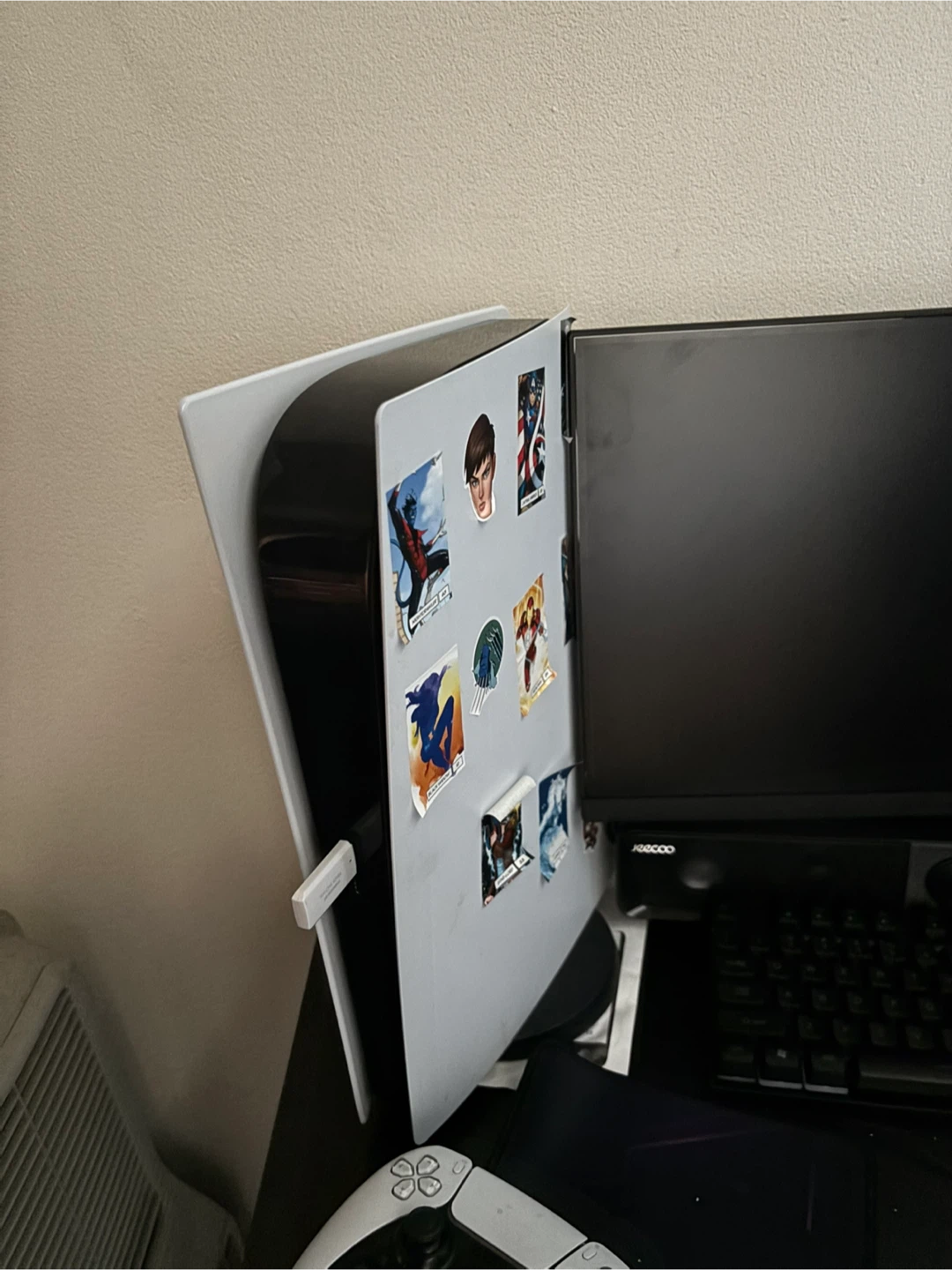 PlayStation 5 (PS5) Console - photo 2