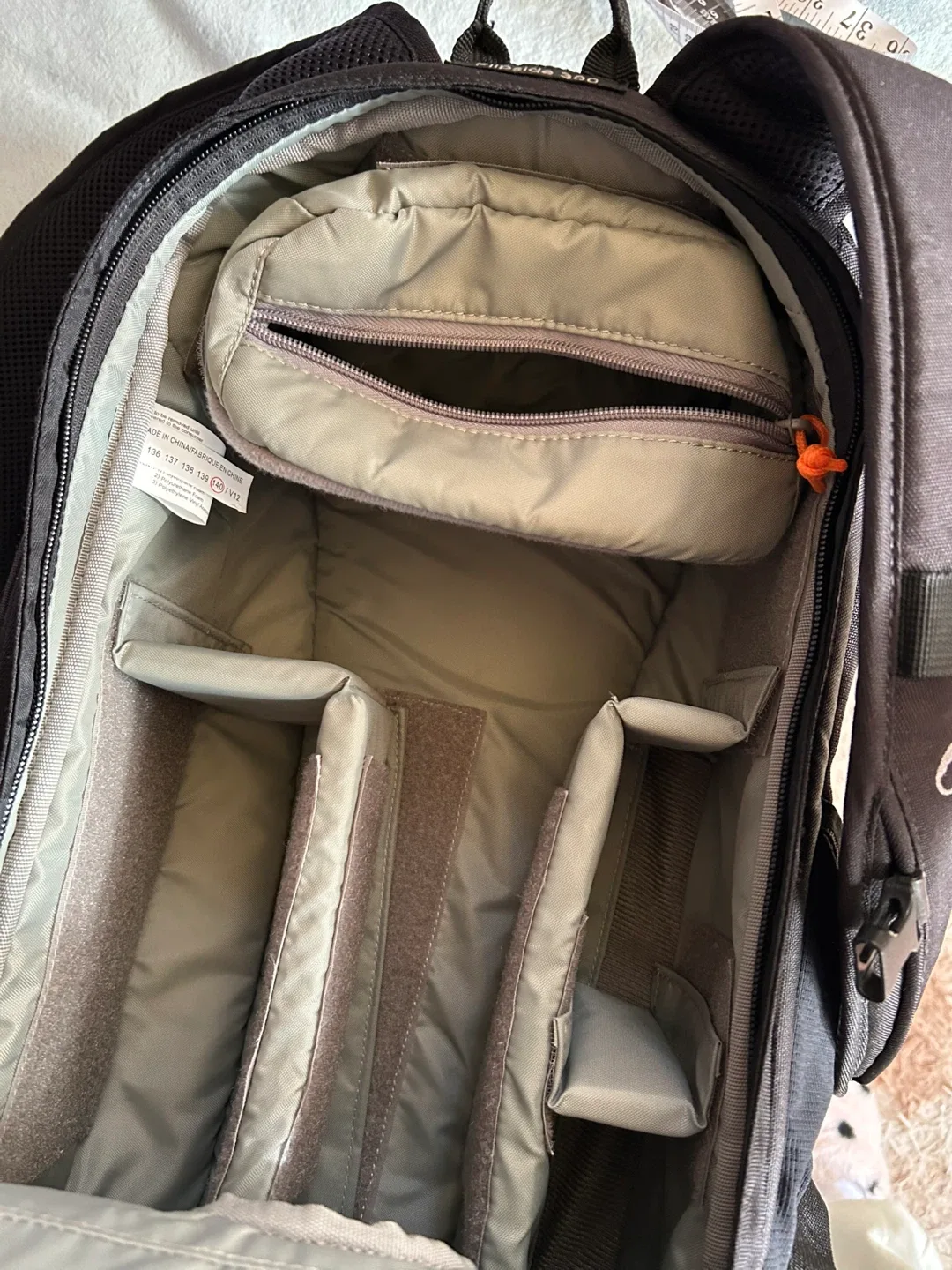 Lowepro Camera Backpack image indicator(5)