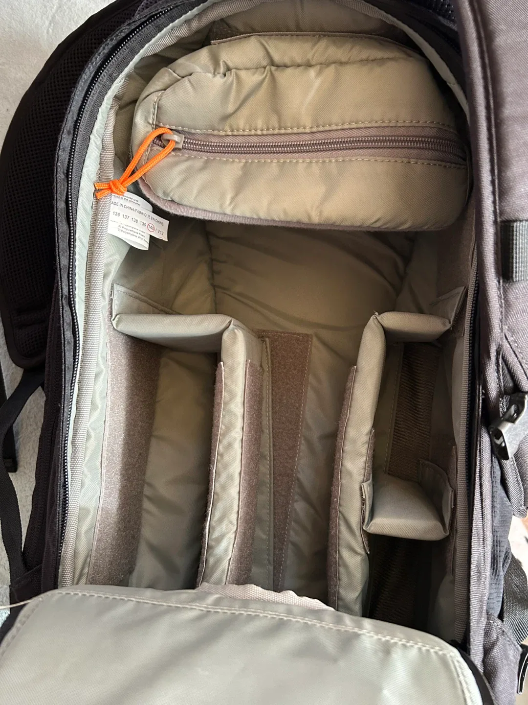 Lowepro Camera Backpack image indicator(4)