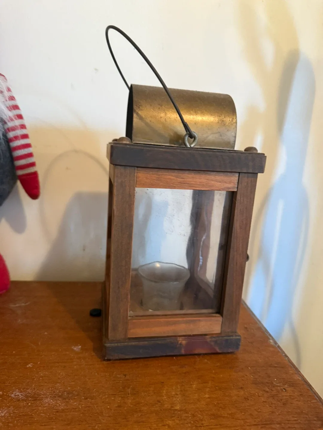 Wooden Candle Lantern image indicator(2)
