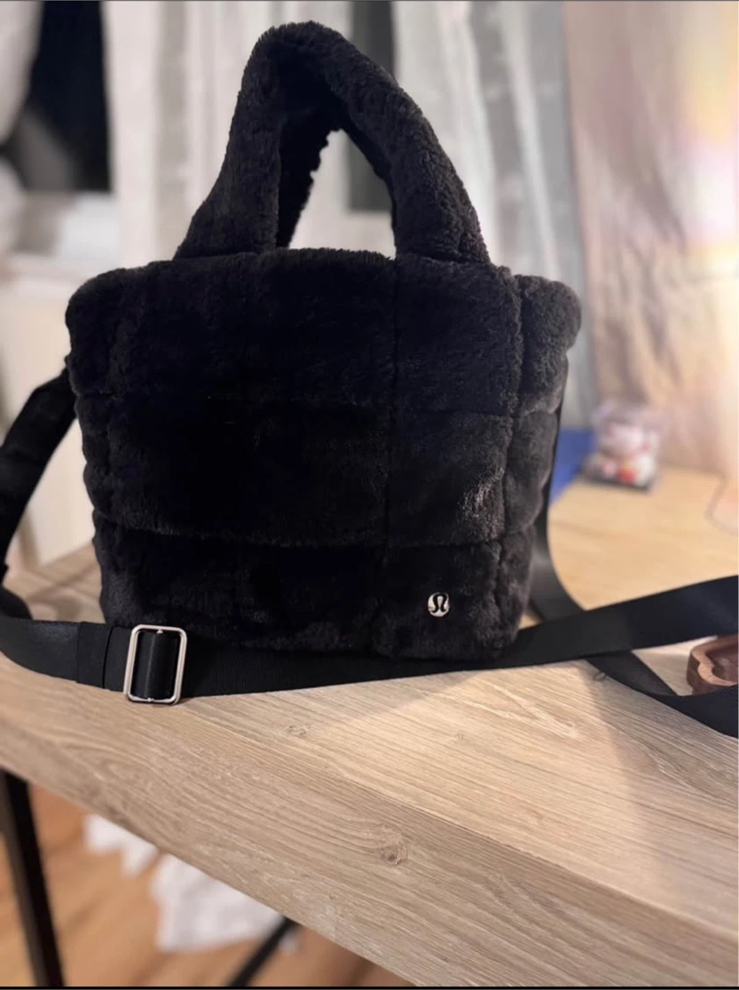 Lululemon Quilted Grid Mini Bag Black