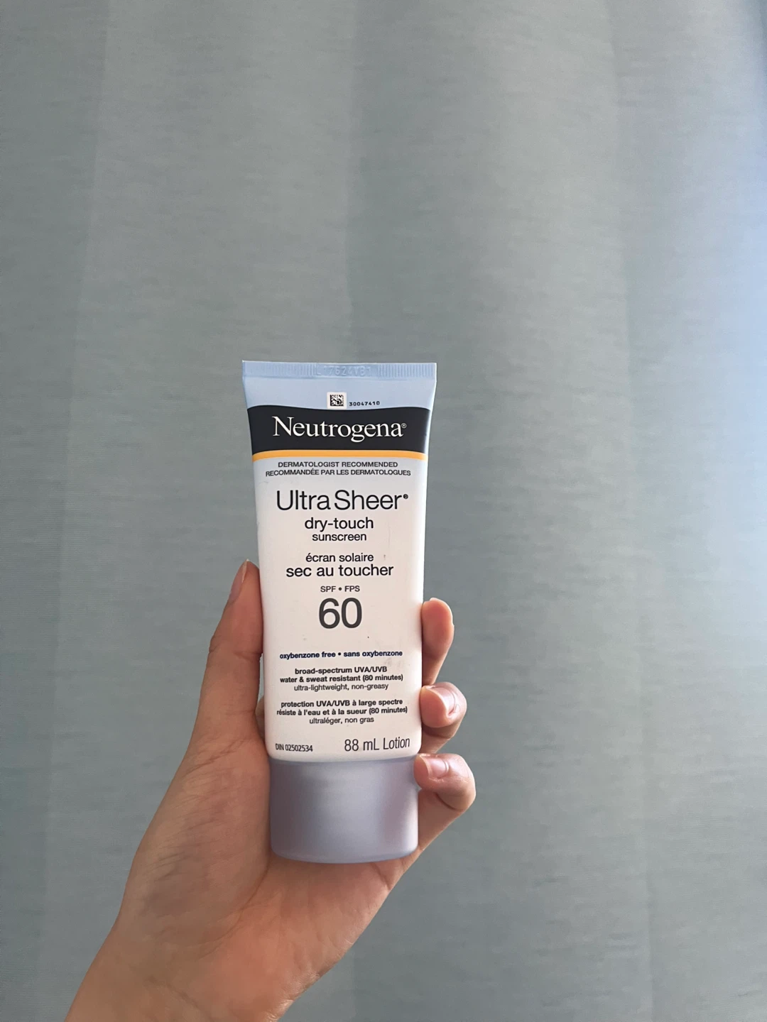 Neutrogena Ultra Sheer SPF 60 Sunscreen - 88 mL