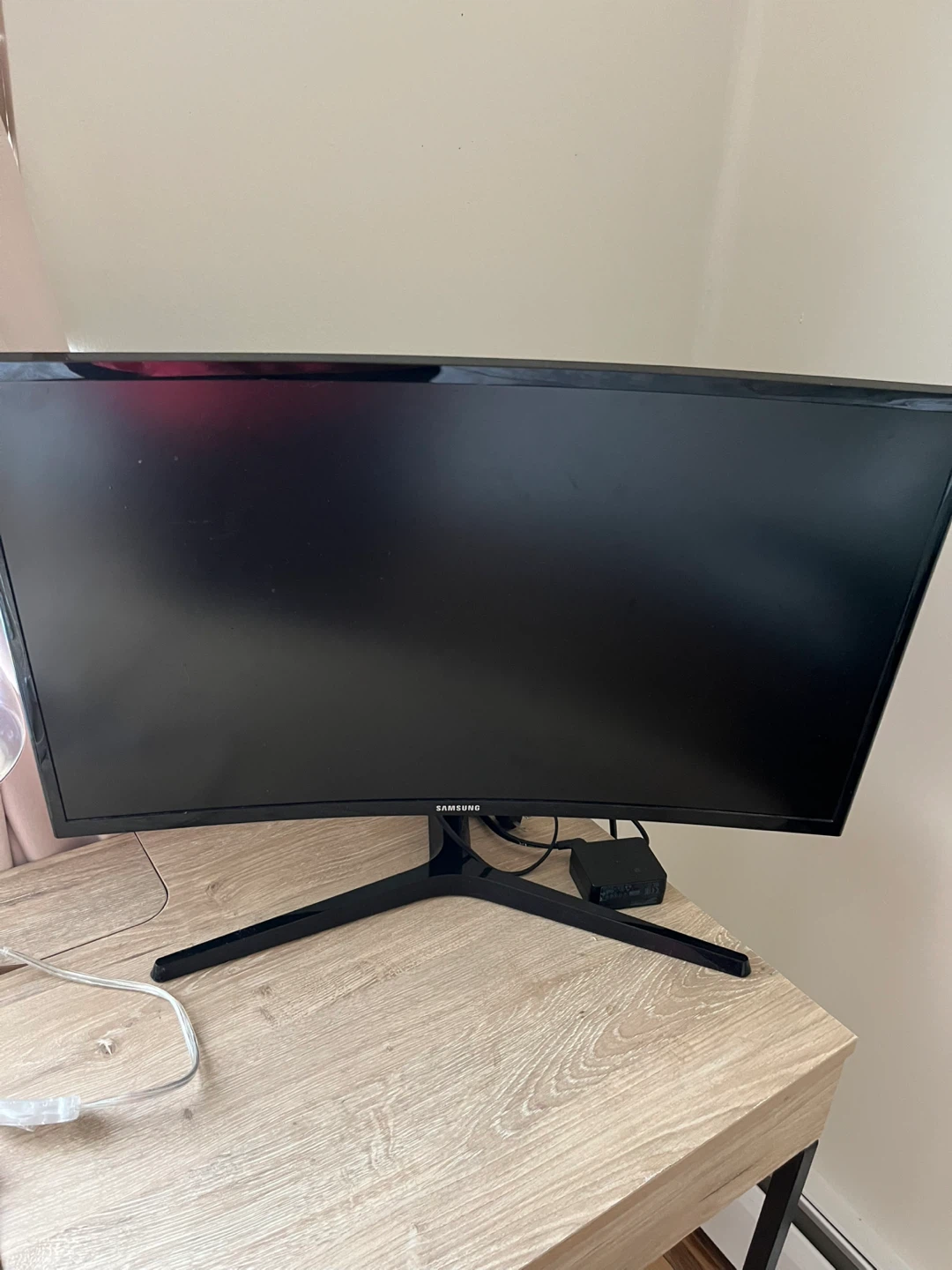 Samsung Curved Monitor - photo 2