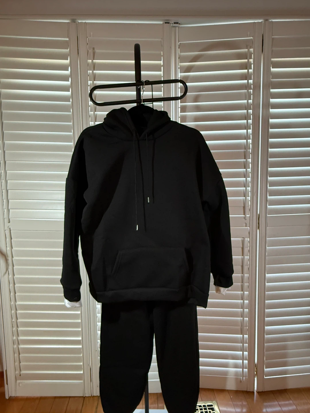 Hoodie and Sweatpants Set - photo 4