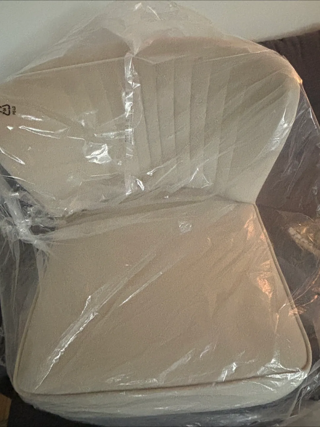 Brand New velvet side chair with gold metal legs image indicator(4)