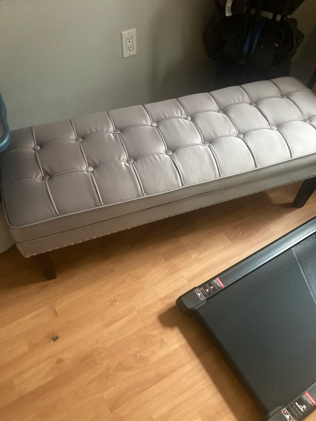 Tufted Ottoman Bench - Grey image indicator(2)