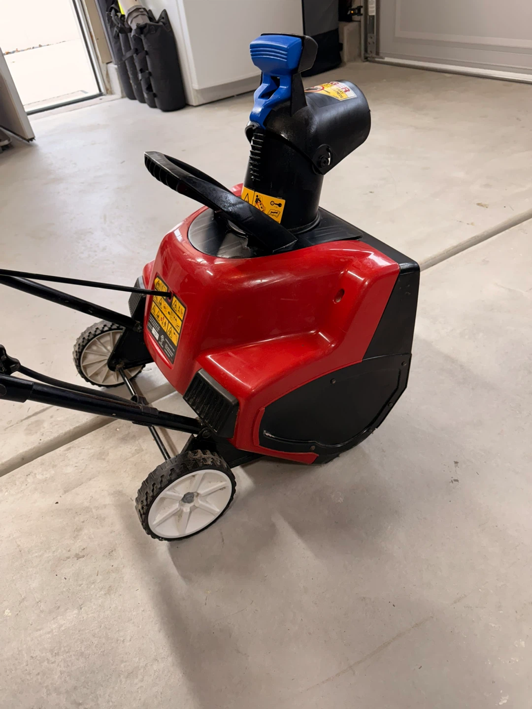 Toro Power Curve Snow Blower - photo 5