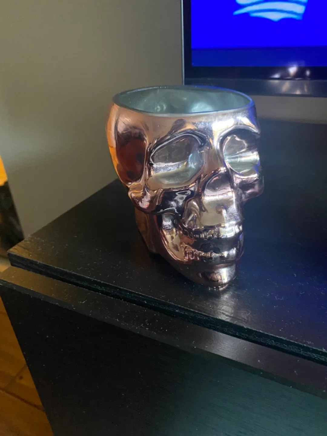 Skull Glass - Pink Colour image indicator(3)