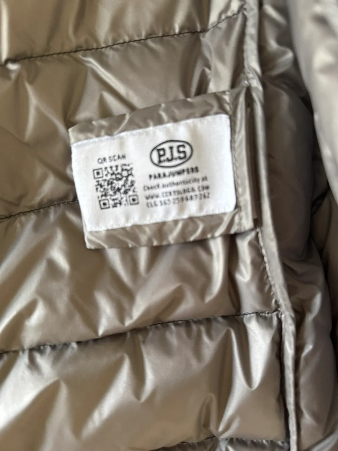 Parajumpers Lightweight Down Jacket - Size XL image indicator(4)