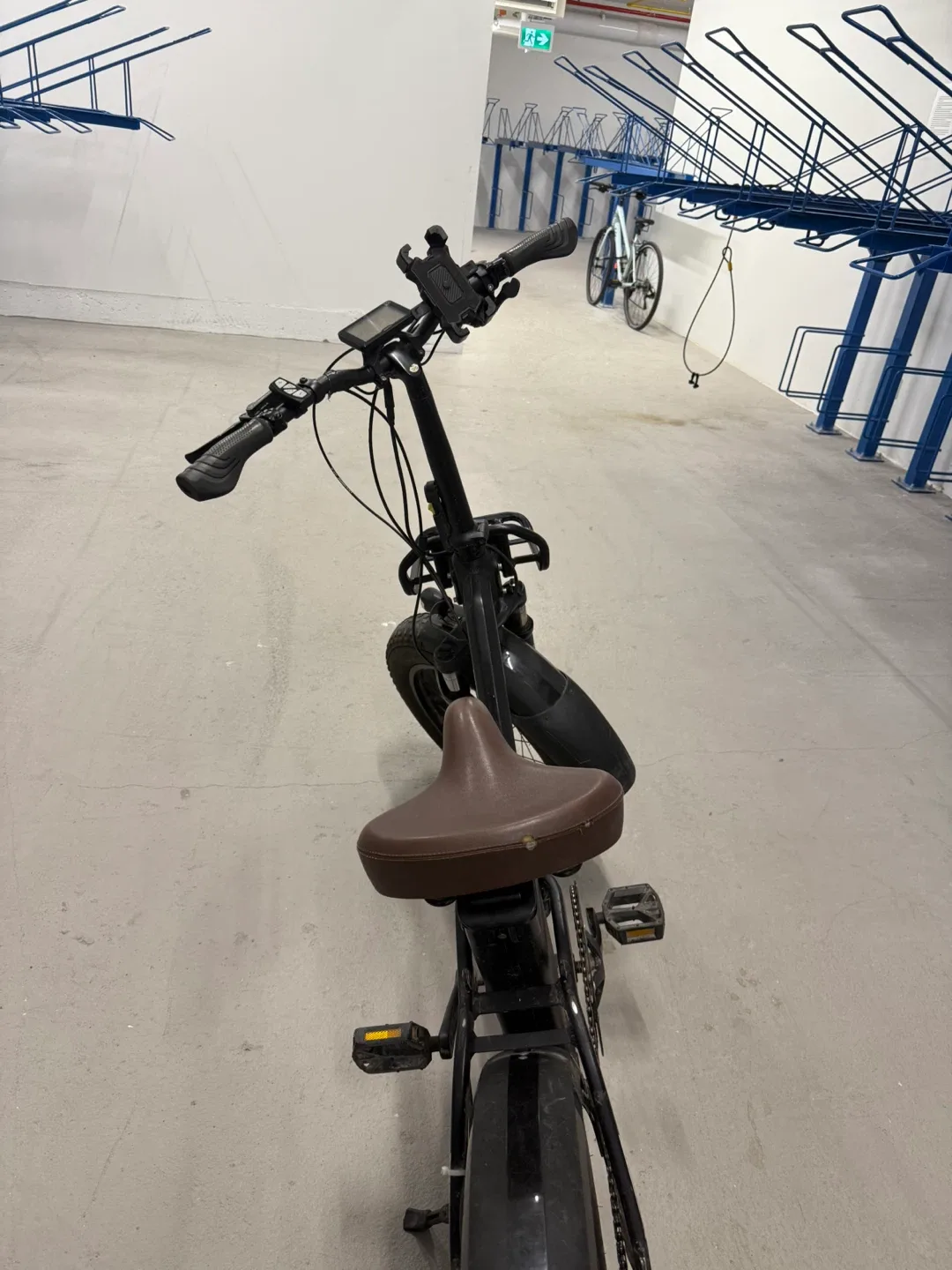 For Sale: ET Cycle Electric Bike – Excellent Condition image indicator(4)