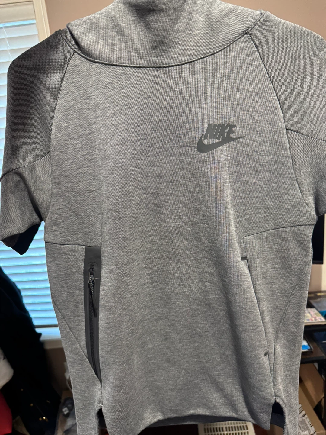 Nike Tech Fleece Short Sleeve Hoodie - Grey