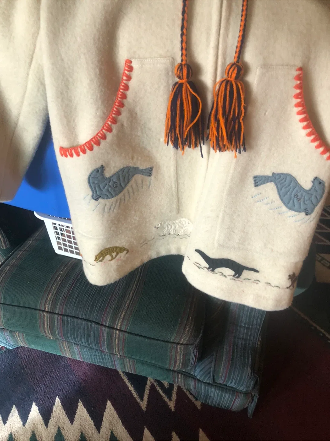 Handmade authentic Inuit coats image indicator(8)