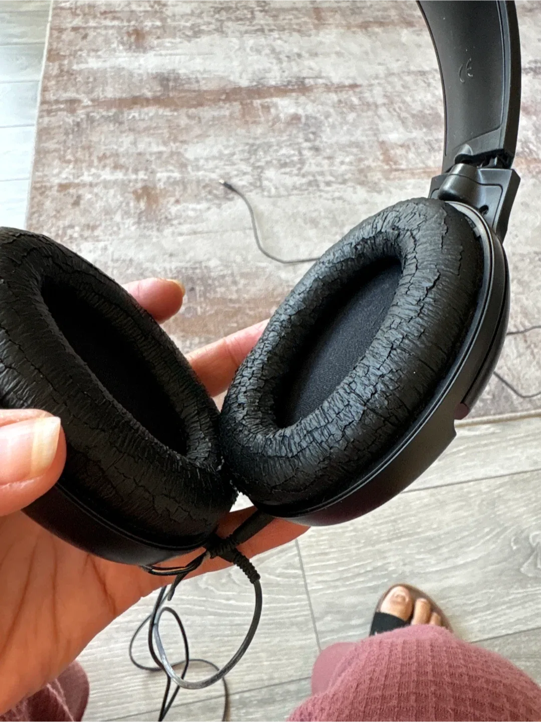 Sennheiser HD 201 Headphones image indicator(2)