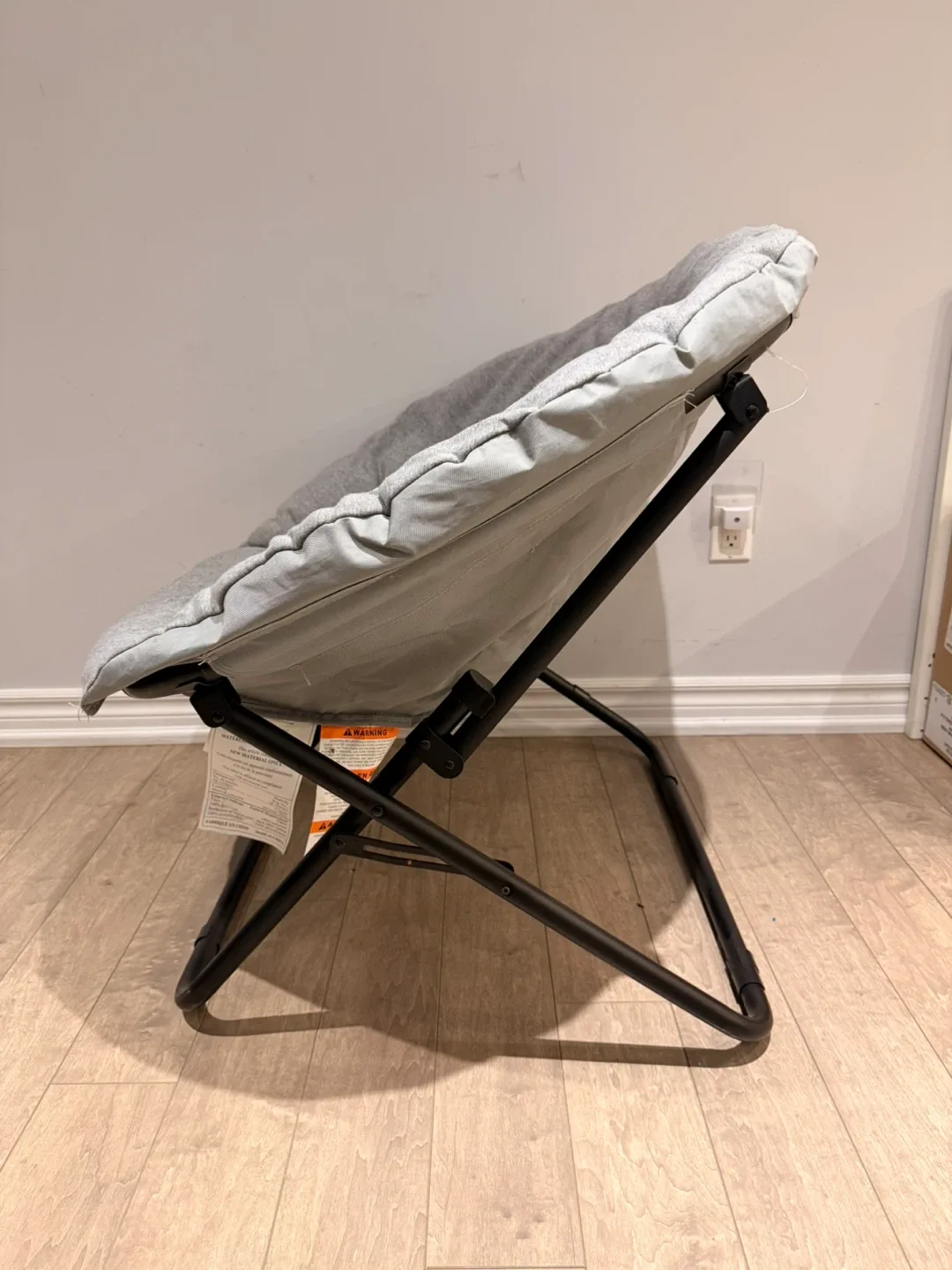 GUC Grey Folding Chair image indicator(4)