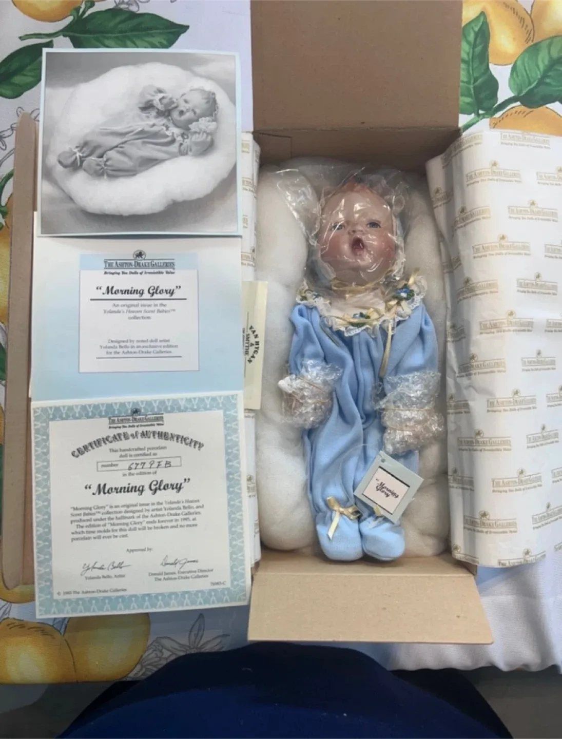 Ashton-Drake Galleries Yolanda's Heaven Scent Baby Doll