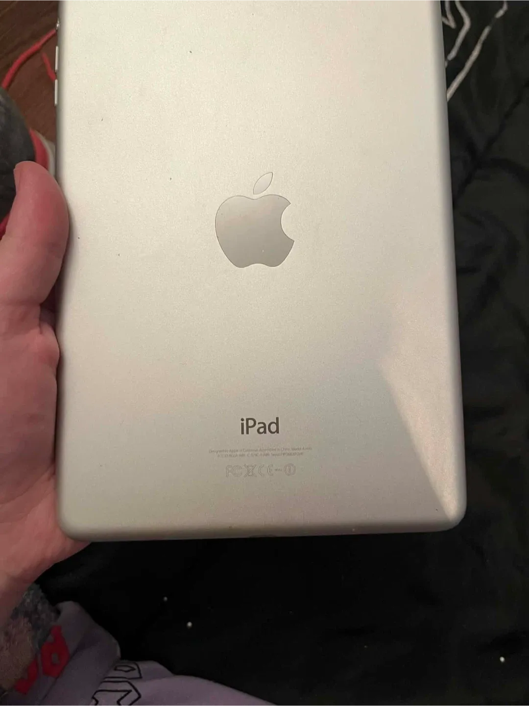 iPad Mini 2nd Gen Apple iPad Model A1489 image indicator(2)