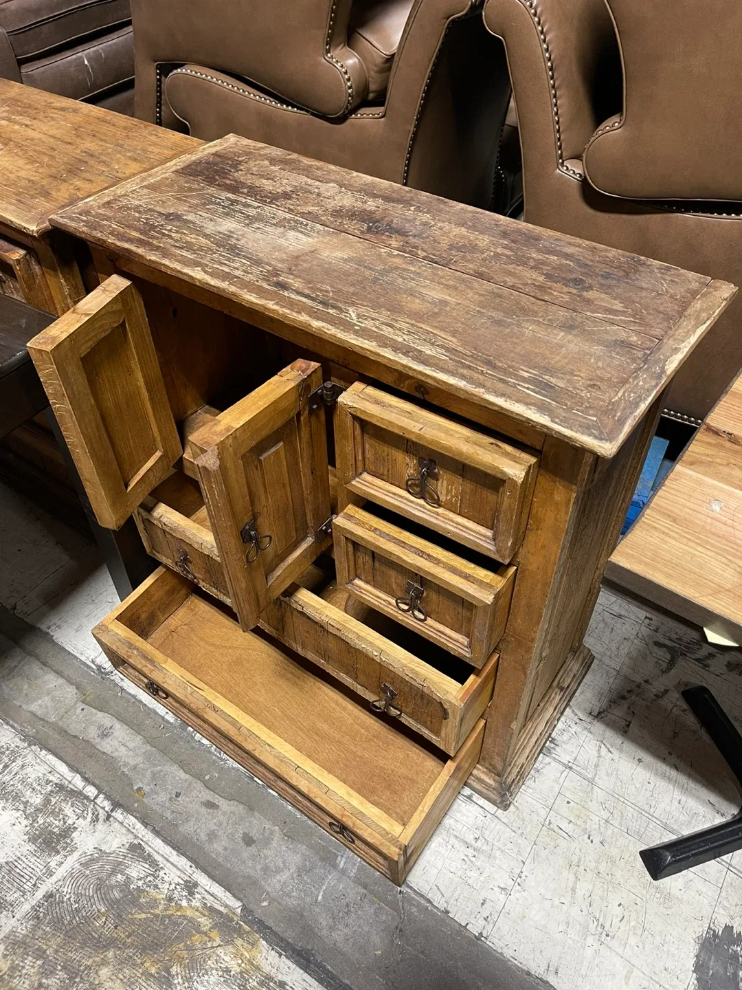 Breakfast Kitchen cupboard Country Charm image indicator(2)