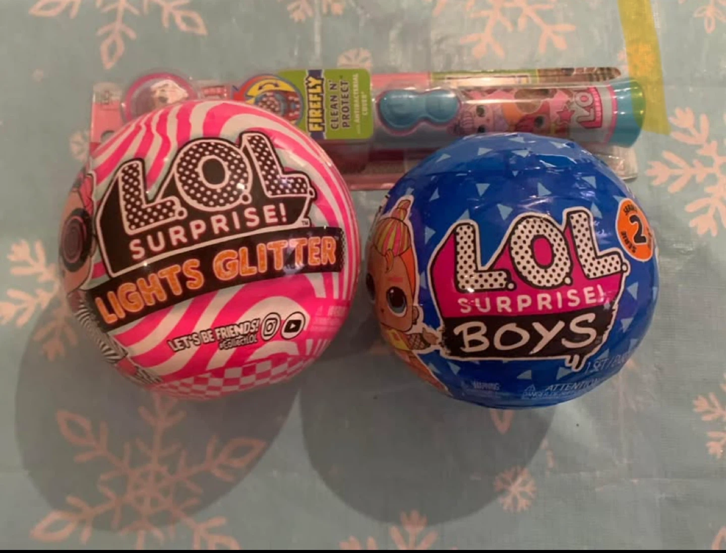 LOL Surprise Lights Glitter & Boys Series 2