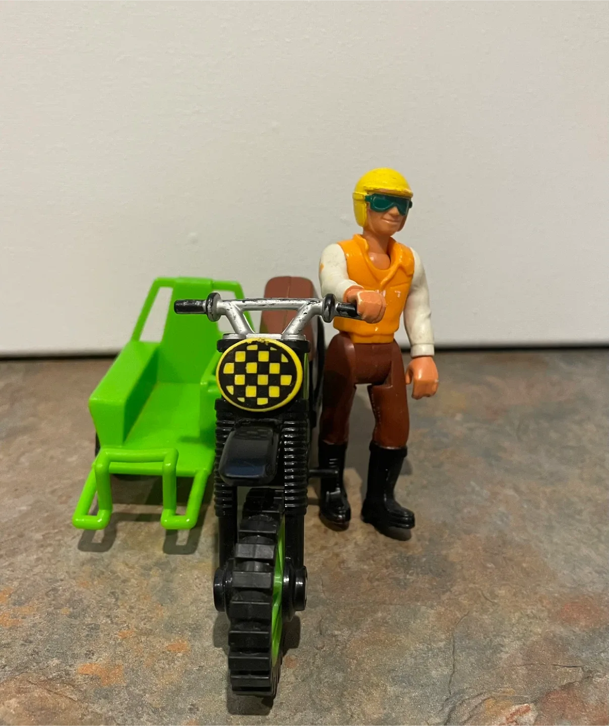 Vintage Fisher Price Cycle Racing Team Adventure People image indicator(2)