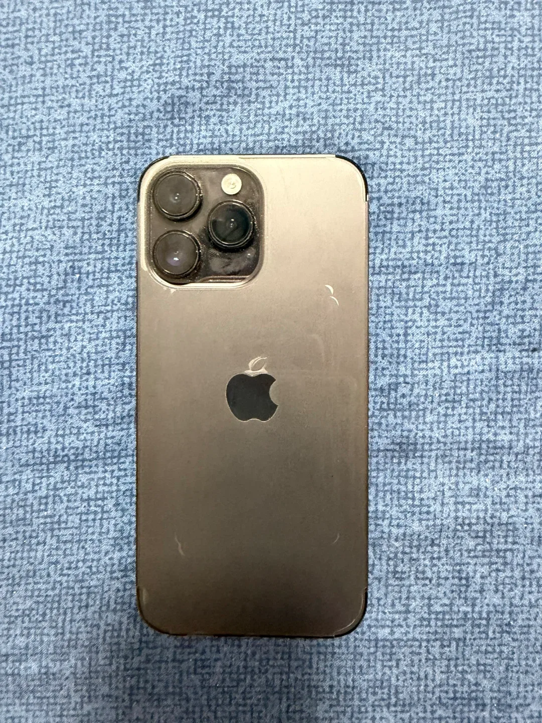 Apple iPhone 14 Pro Max image indicator(3)