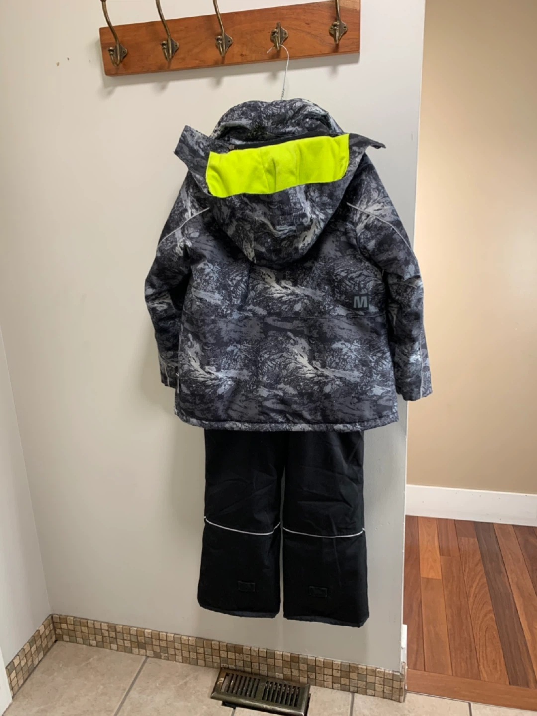 Monster Kids' Snowsuit - Size 12 - photo 2