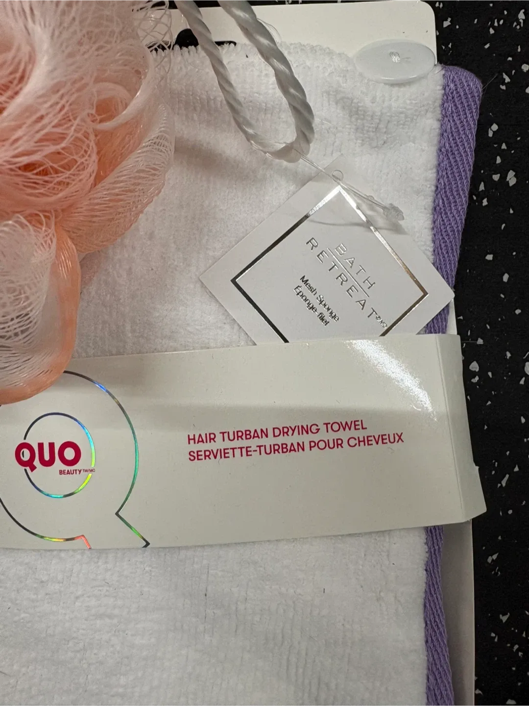 Quo Hair Turban Drying Towel & Bath Retreat Mesh Sponge Set image indicator(2)