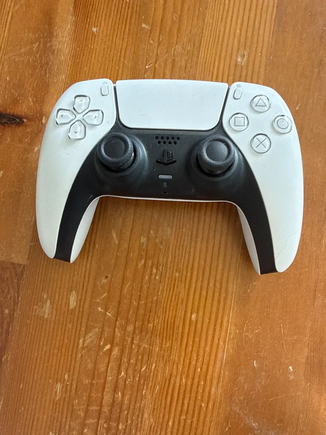 PlayStation 5 controller
