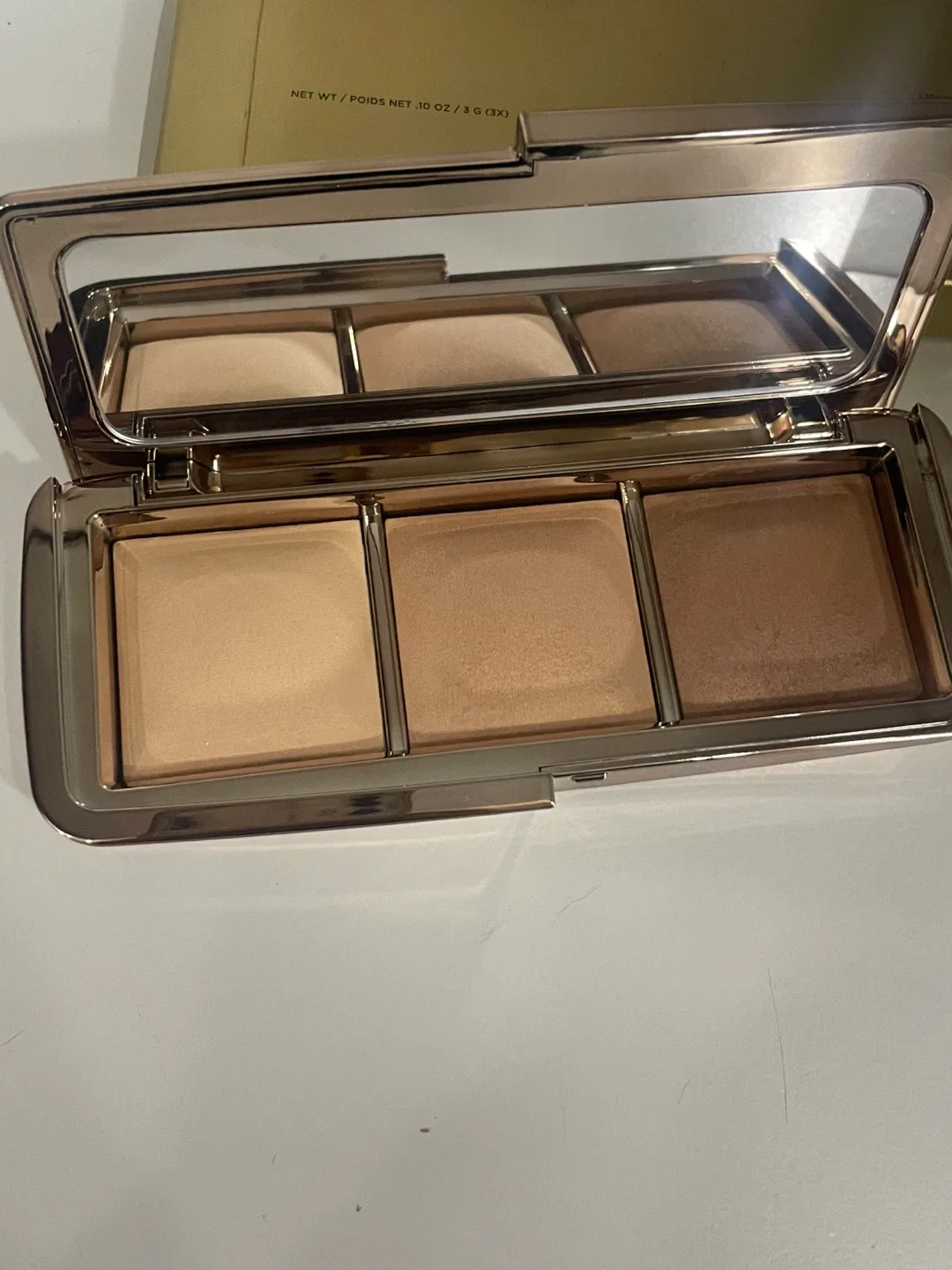 Hourglass Ambient Lighting Palette - Volume II image indicator(4)